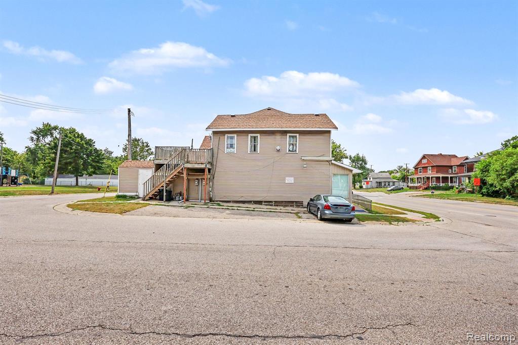 1202/1204 Lapeer Avenue Property Photo 33