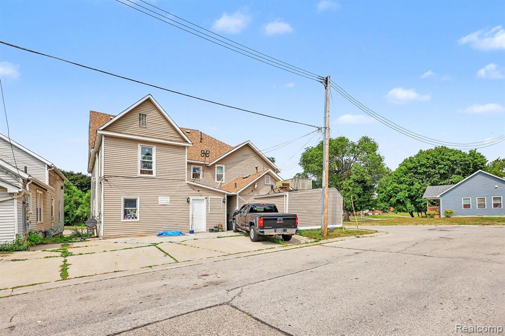 1202/1204 Lapeer Avenue Property Photo 35