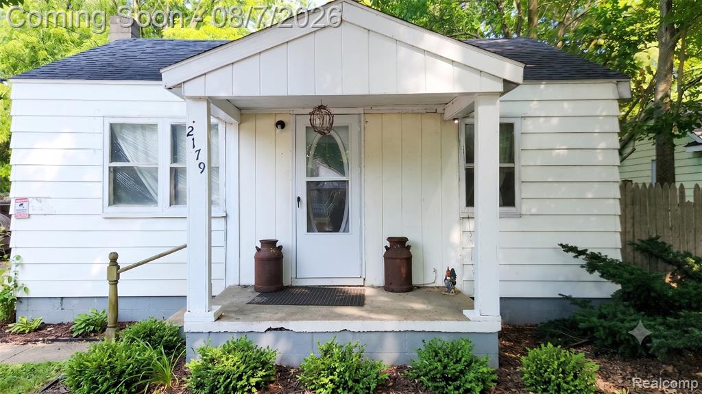 2179 S Term Street Property Photo 1