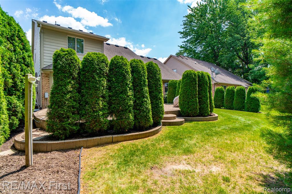 44215 Riverview Ridge Drive Property Photo 8