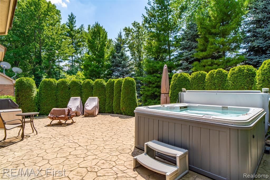 44215 Riverview Ridge Drive Property Photo 11