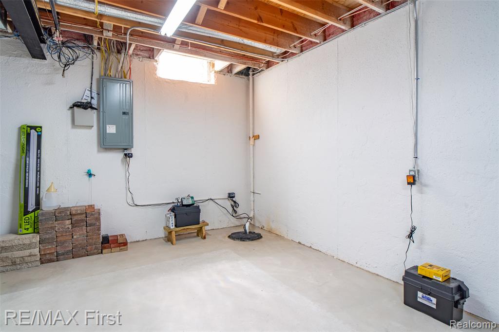 44215 Riverview Ridge Drive Property Photo 47