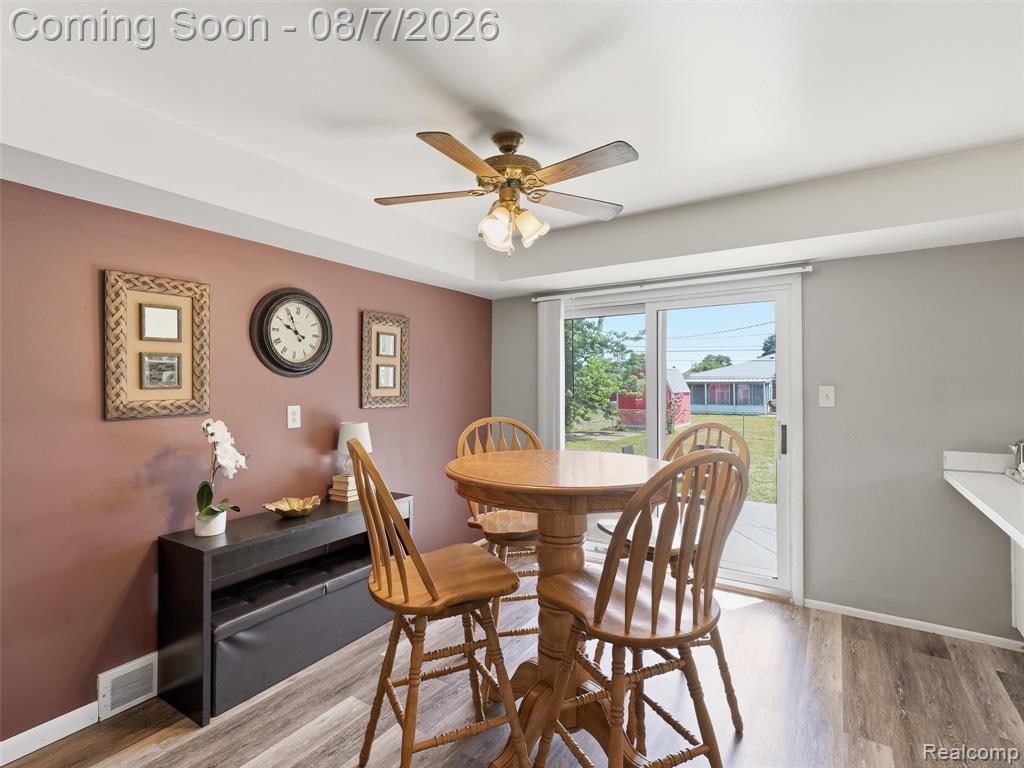4228 Dunn Drive Property Photo 12