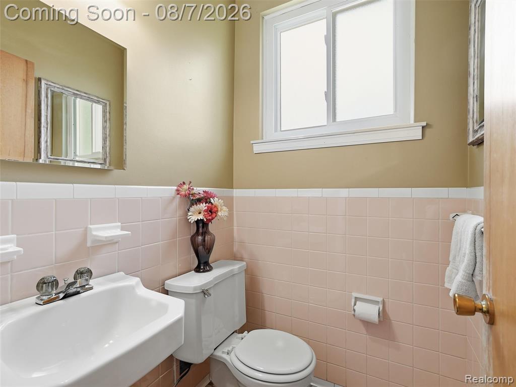 4228 Dunn Drive Property Photo 17