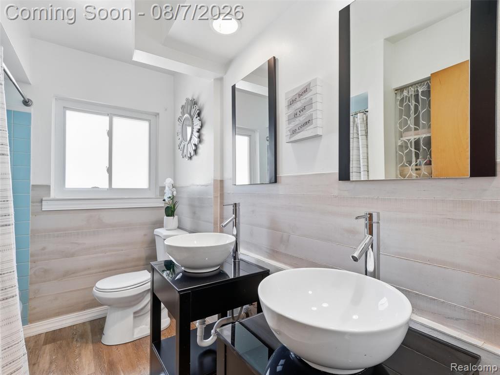 4228 Dunn Drive Property Photo 23