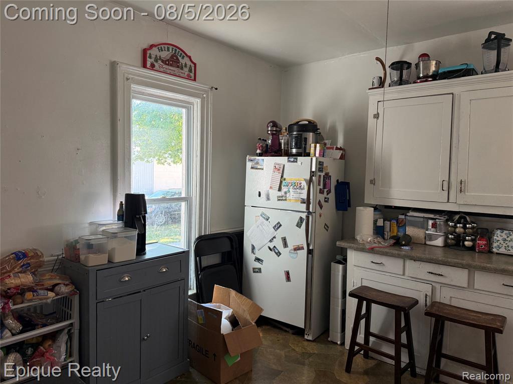 402 Black Street Property Photo 3