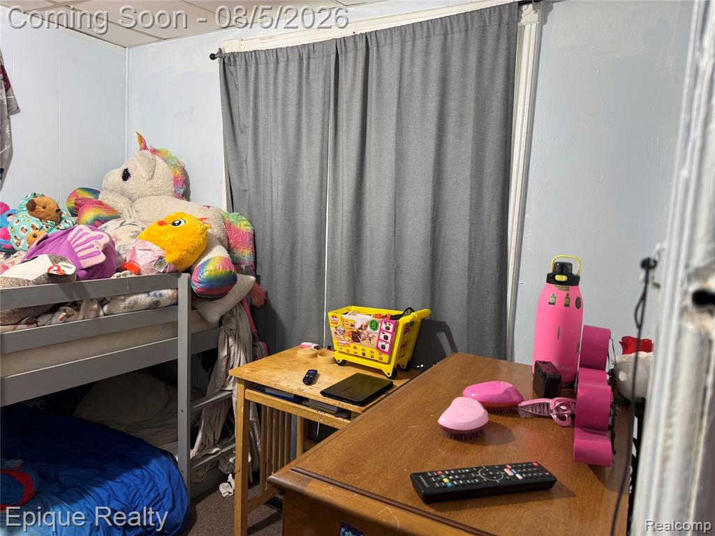402 Black Street Property Photo 14