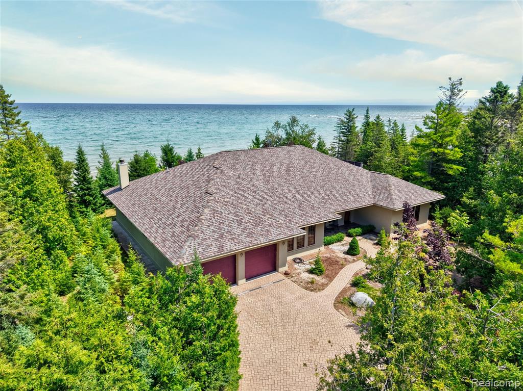 4935 E Grand Lake Road