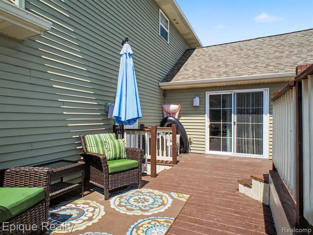 8686 Summer Ridge Drive Property Photo 32
