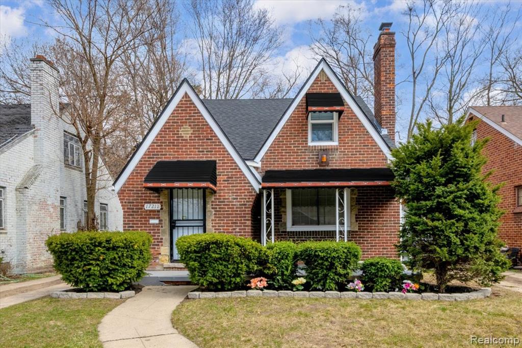 17212 Sunderland Road Property Photo 1