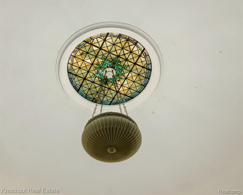 701 N Vanburen Street Property Photo 23