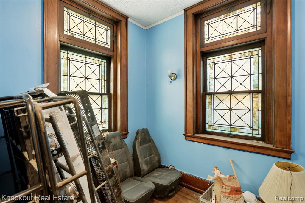 701 N Vanburen Street Property Photo 35
