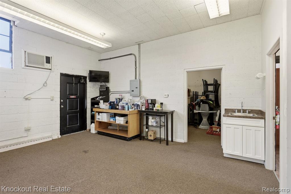 701 N Vanburen Street Property Photo 57