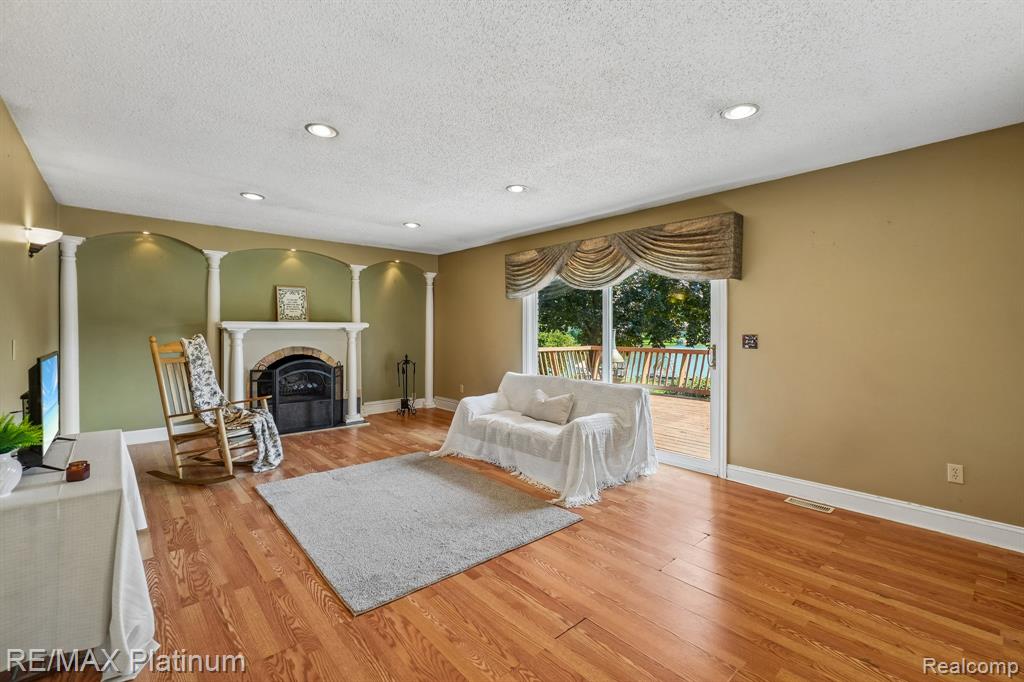 881 Bogie Lake Road Property Photo 6