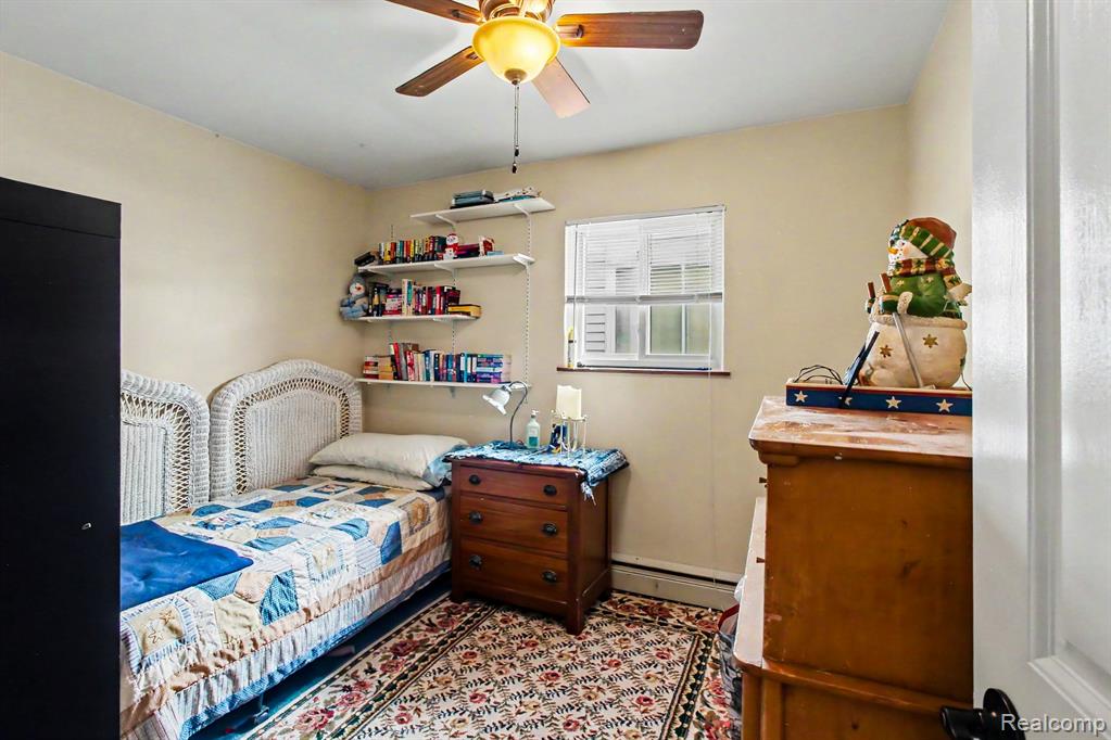 1210 Sunrise Park Street Property Photo 16