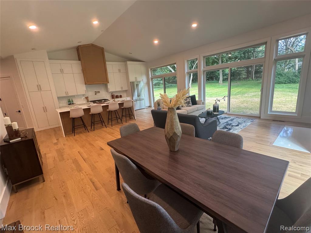 4570 Burnley Drive Property Photo 31