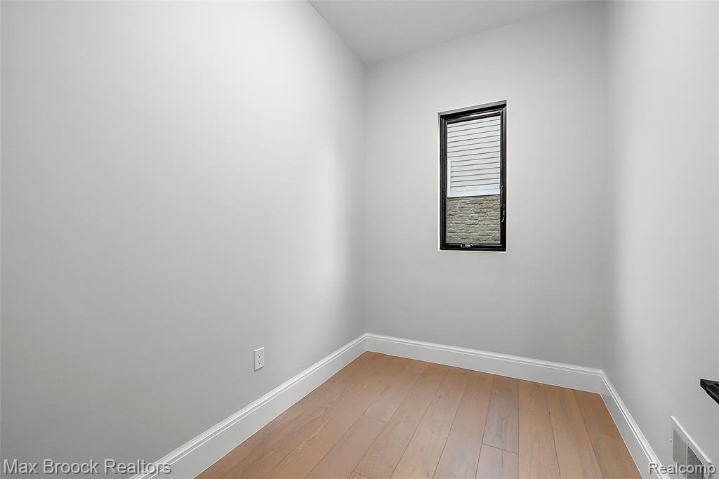 1541 Shipman Blvd. Property Photo 22