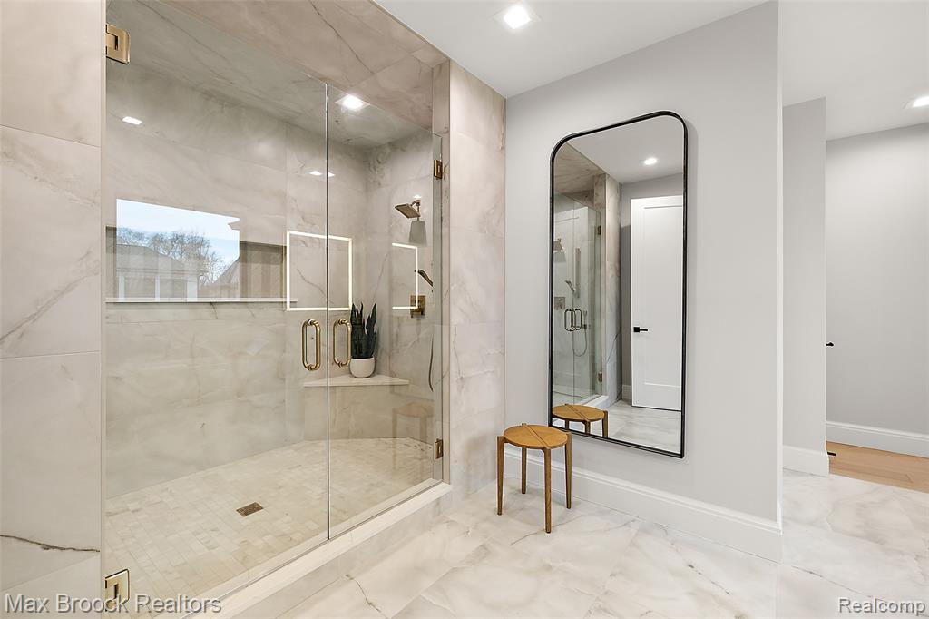 1541 Shipman Blvd. Property Photo 29