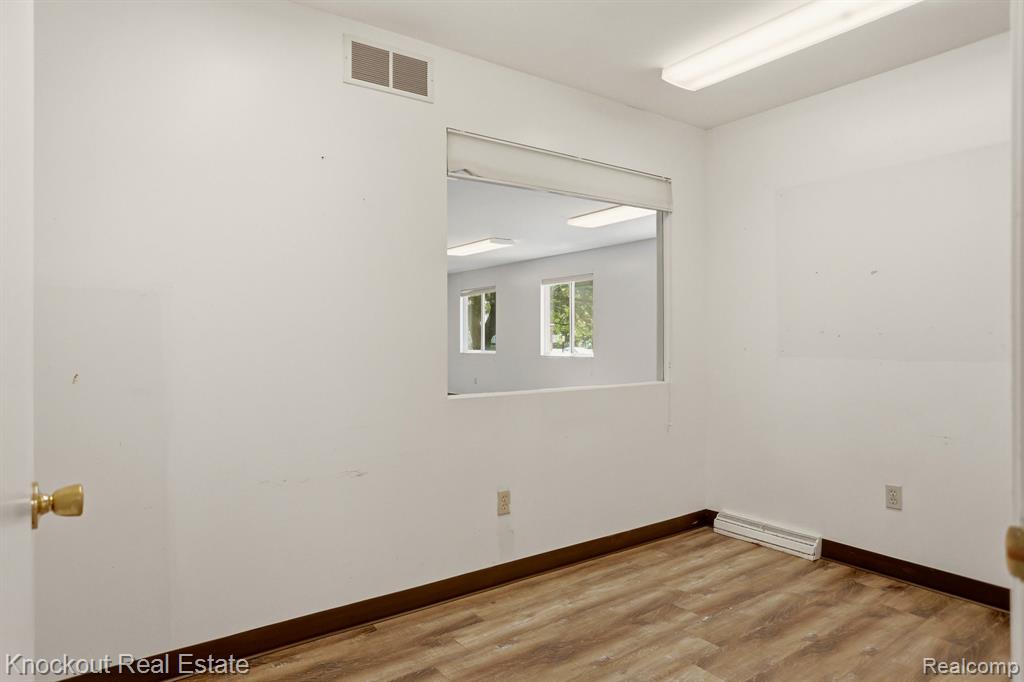 928 W Ardussi Street Property Photo 13