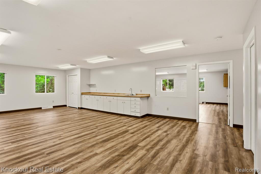 928 W Ardussi Street Property Photo 21