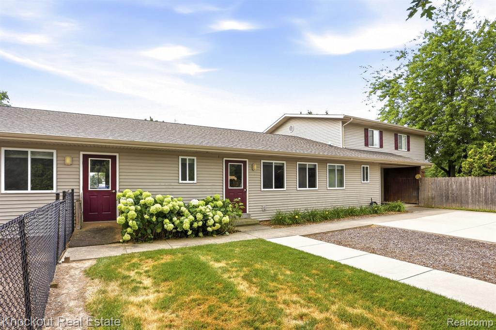 928 W Ardussi Street Property Photo 44
