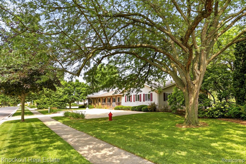 928 W Ardussi Street Property Photo 50