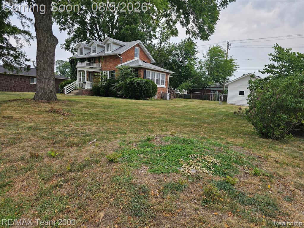 24416 Hass Street Property Photo 3
