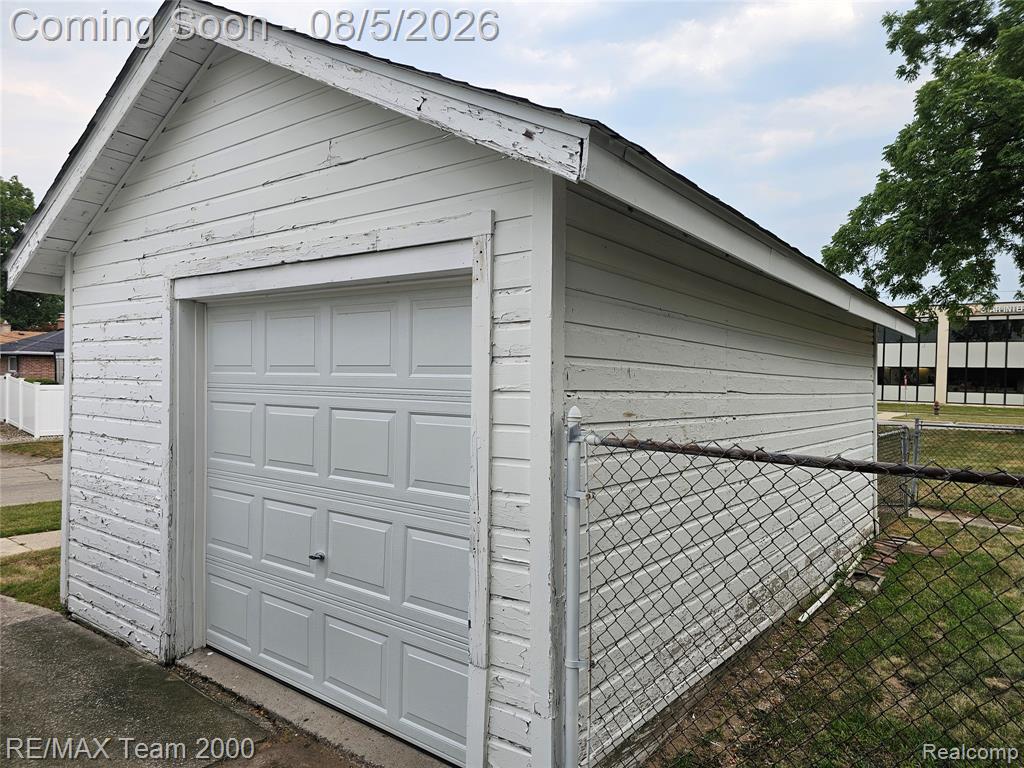 24416 Hass Street Property Photo 6