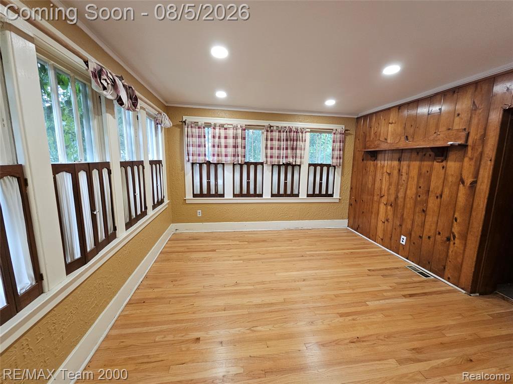 24416 Hass Street Property Photo 10