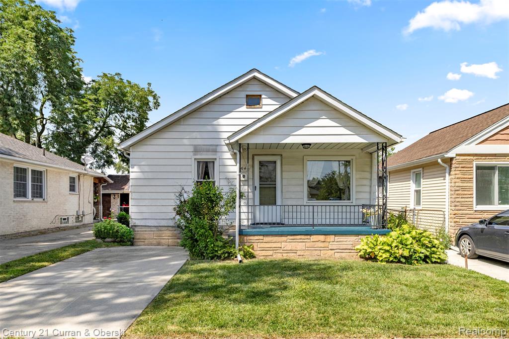 1644 Liberty Avenue Property Photo 1