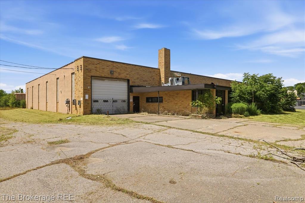 2421 Branch Road Property Photo 1