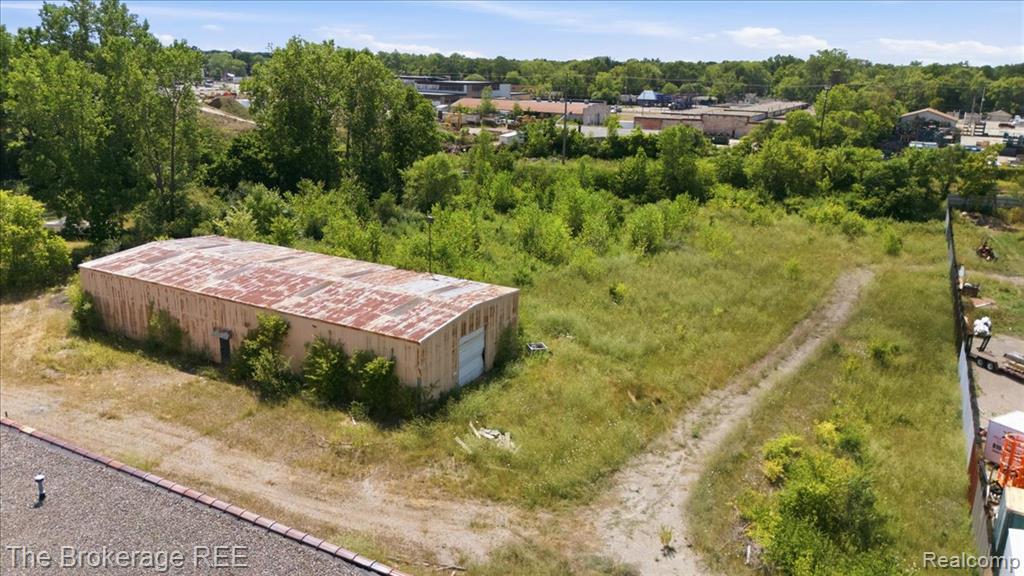 2421 Branch Road Property Photo 5