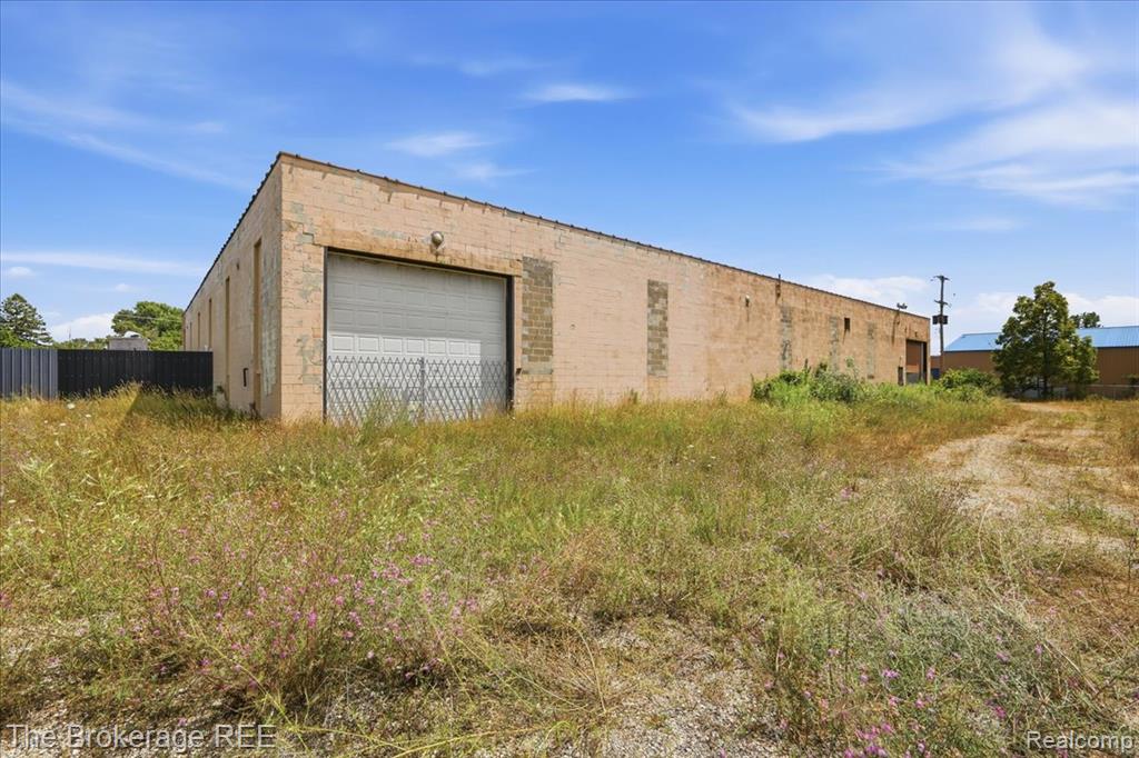2421 Branch Road Property Photo 15