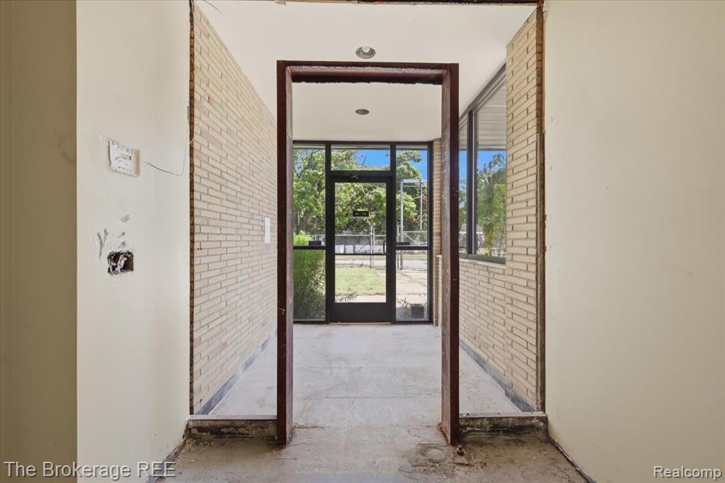 2421 Branch Road Property Photo 17