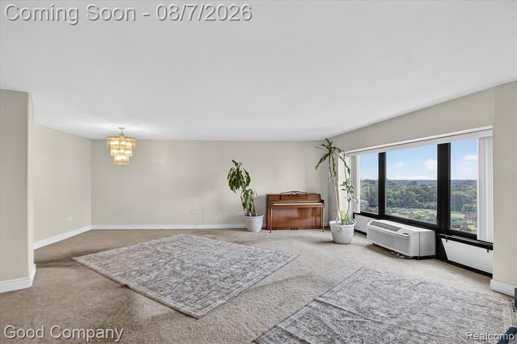 5000 Town Center Property Photo 16