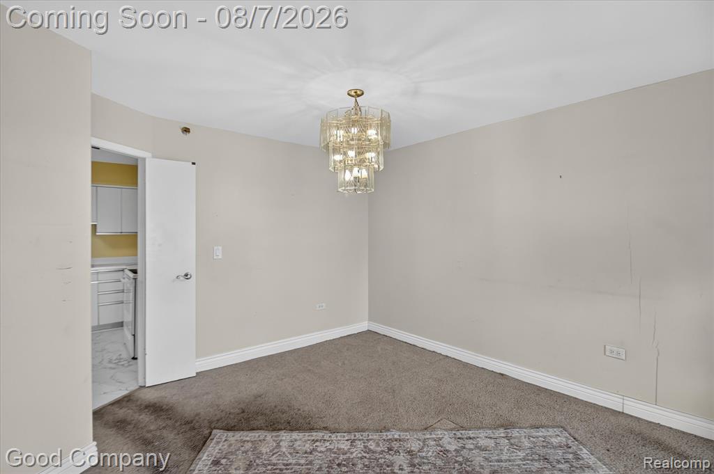 5000 Town Center Property Photo 18