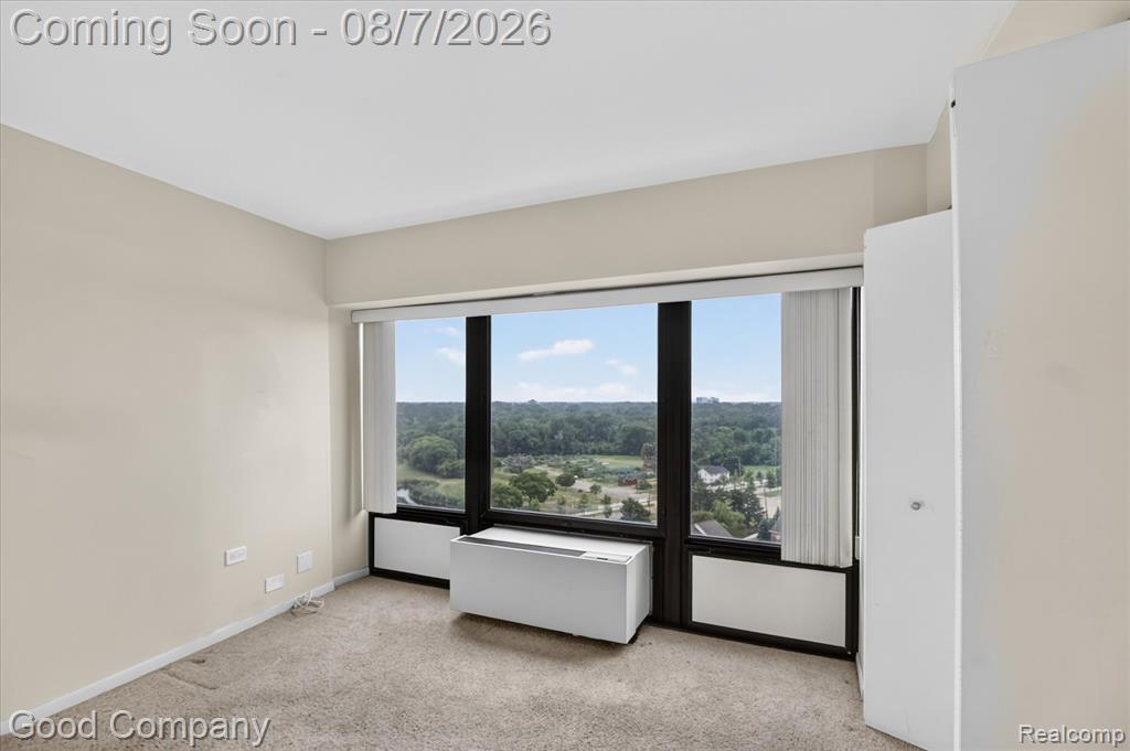 5000 Town Center Property Photo 25