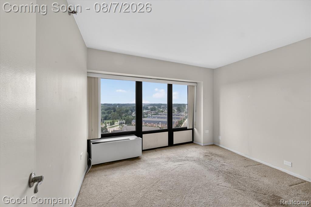 5000 Town Center Property Photo 28