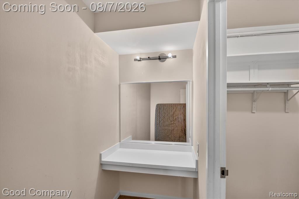 5000 Town Center Property Photo 36