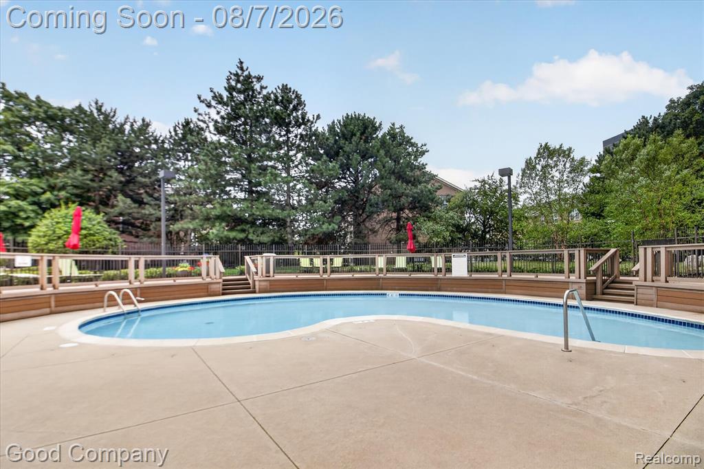 5000 Town Center Property Photo 48