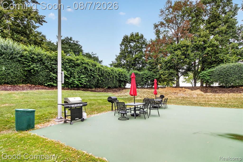 5000 Town Center Property Photo 52