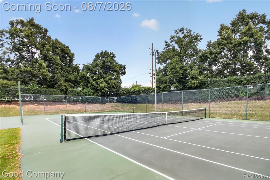 5000 Town Center Property Photo 54