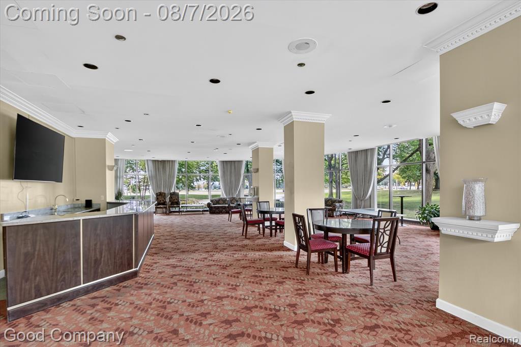 5000 Town Center Property Photo 57