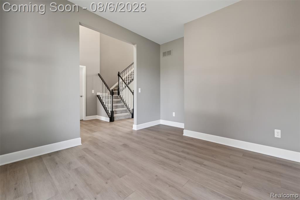 125 Ridge Field Court Property Photo 9