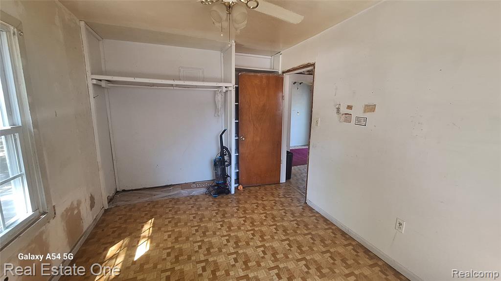 28214 Eton Street Property Photo 10