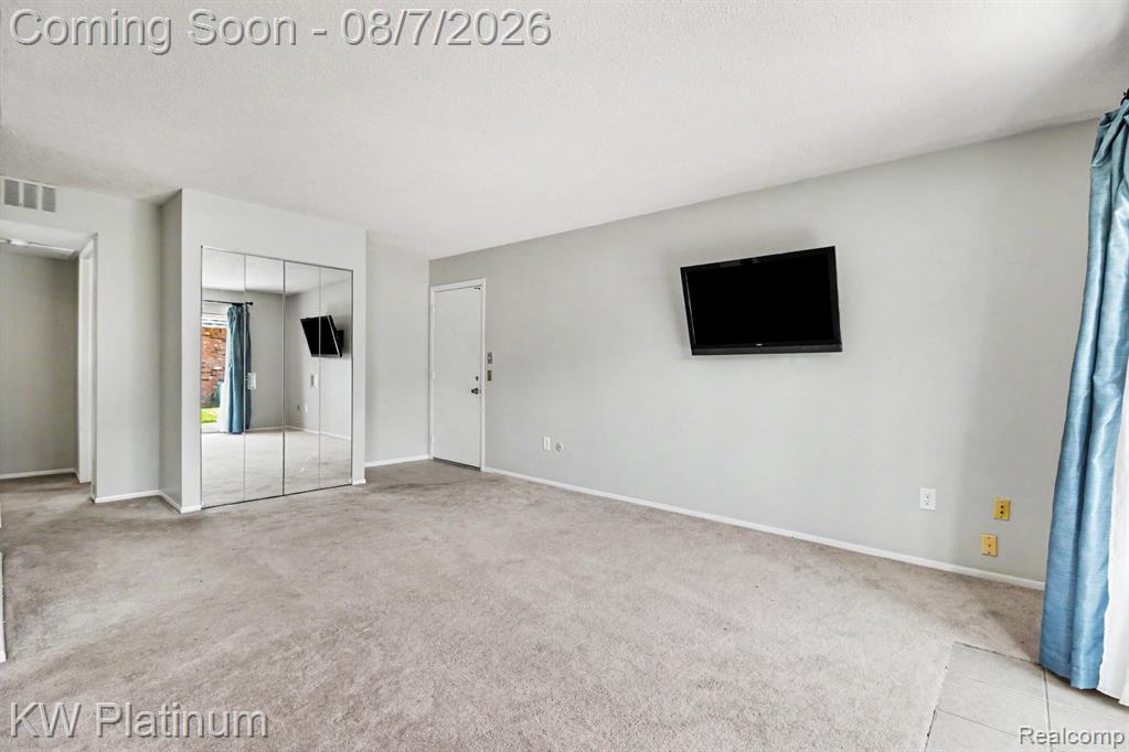 1516 Normandy Road Property Photo 5