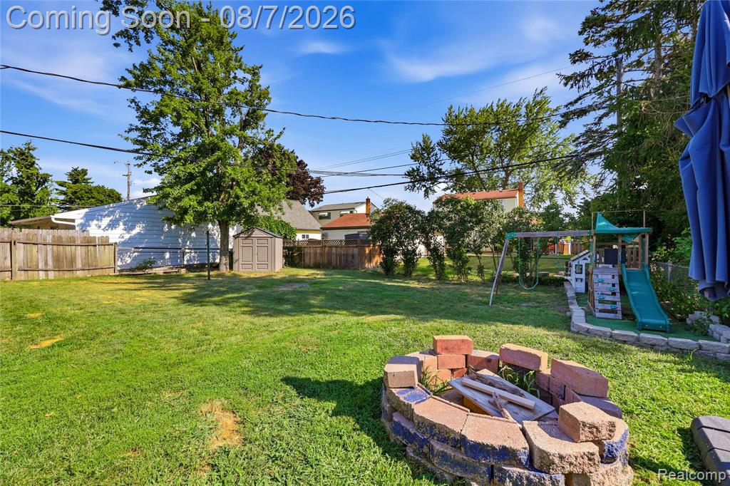 8517 Plumbrook Road Property Photo 29