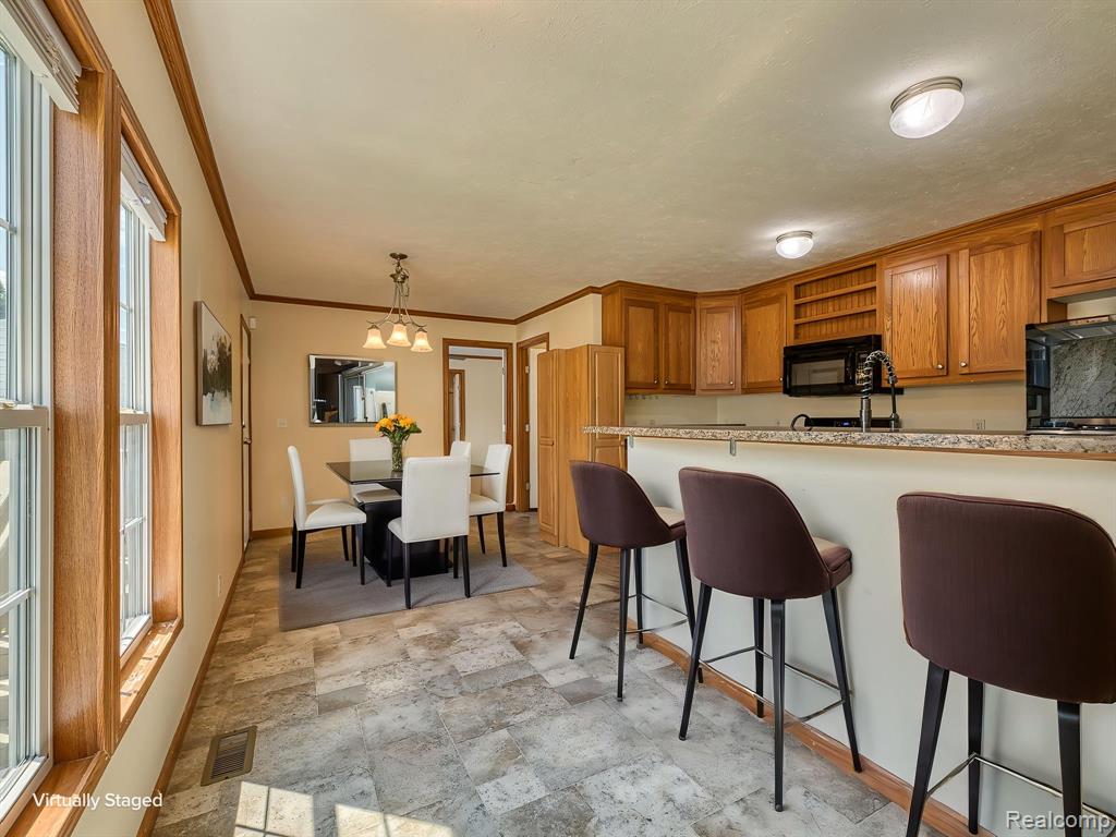 6655 Jackson Road Property Photo 8