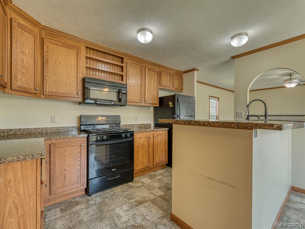 6655 Jackson Road Property Photo 10