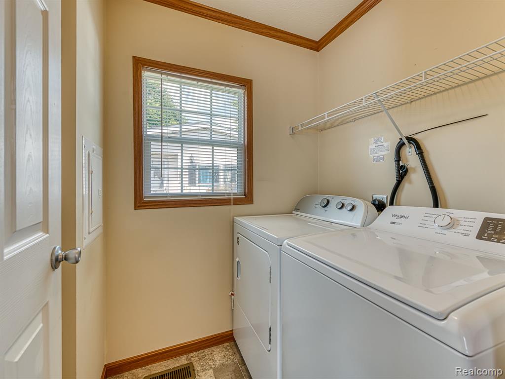 6655 Jackson Road Property Photo 24